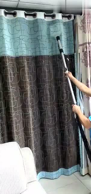一机多用,清洗窗帘操作培训中